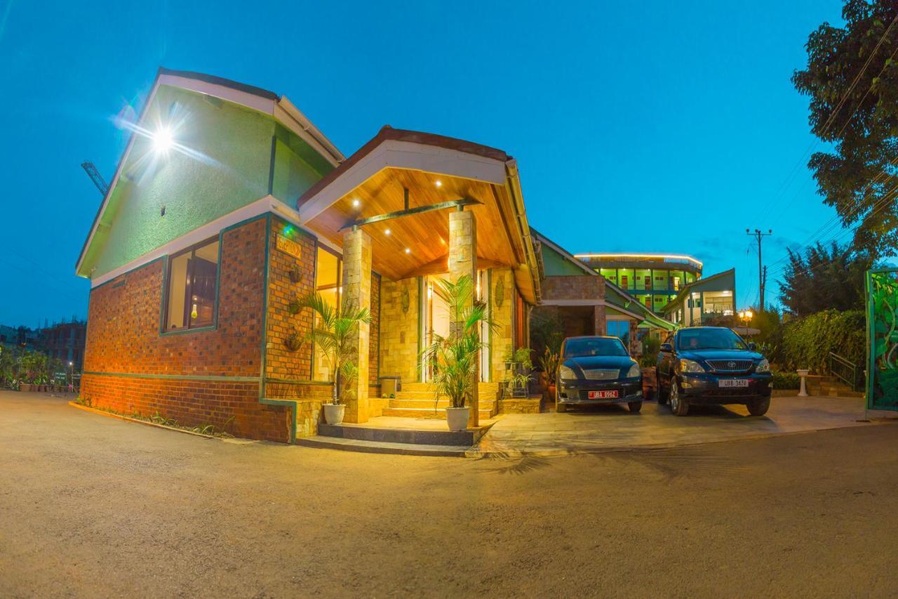 Shangri-La Hotel Muyenga Bugolobi Exterior photo